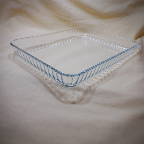 VINTAGE PYREX From FRANCE ~ Ribbed Clear Glass Rectanglur DISH - Picture 1 of 1